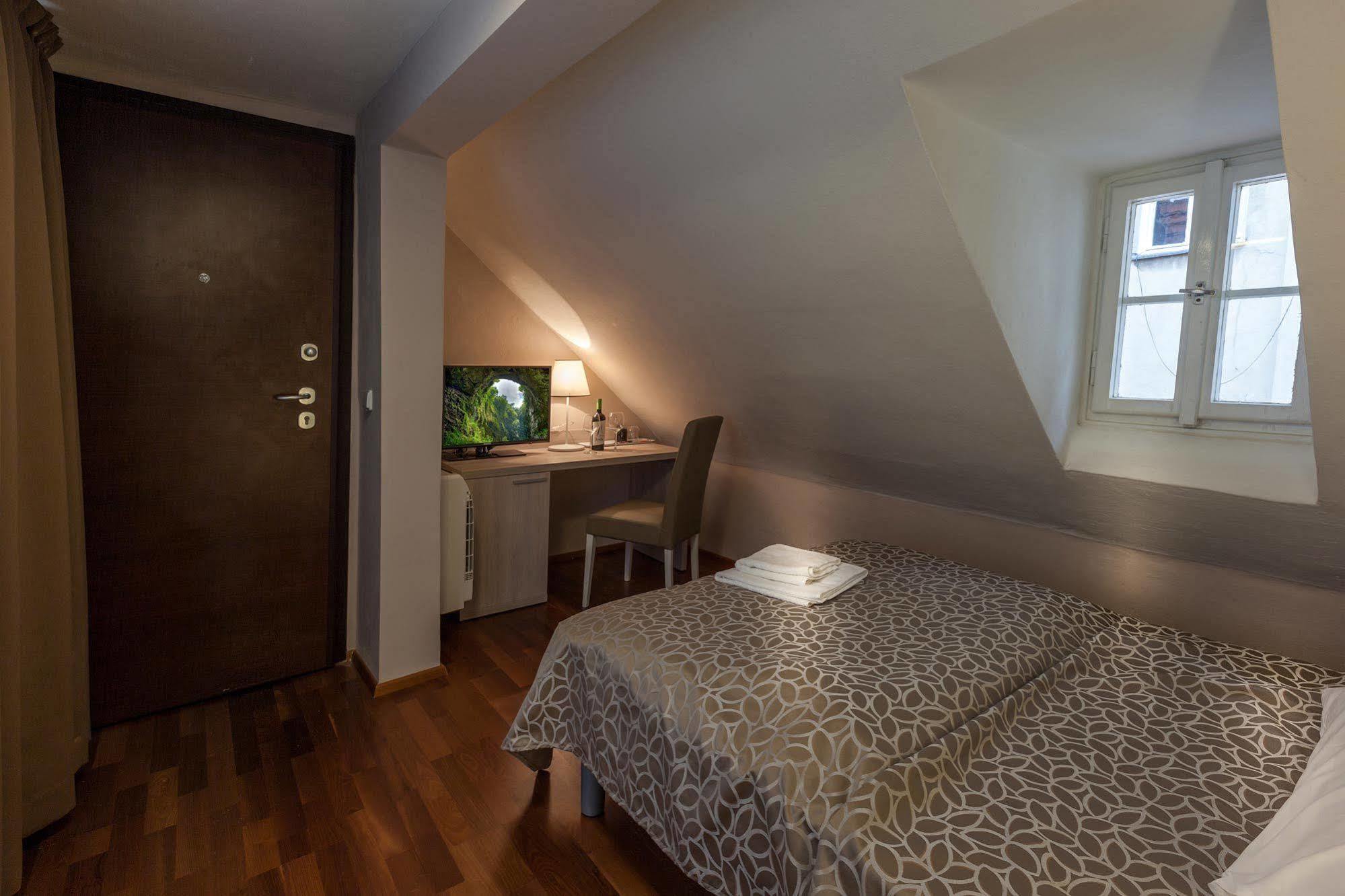 Boutique Aparthotel 3*