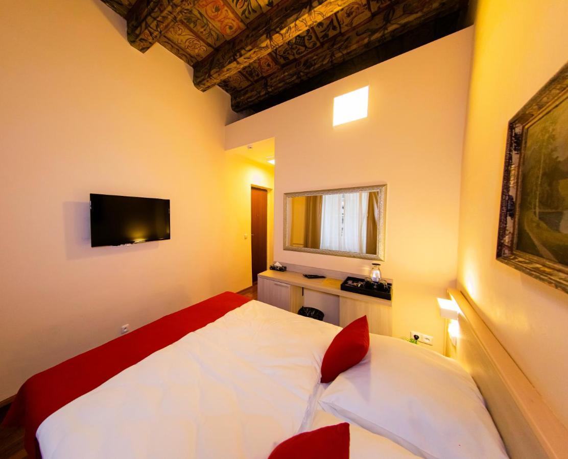 Hotel apartamentowy Boutique 3*